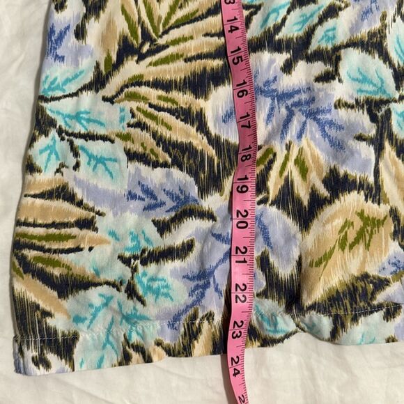 Cathy Daniel’s Vintage 90s Tropical Button Down - Picture 5 of 5